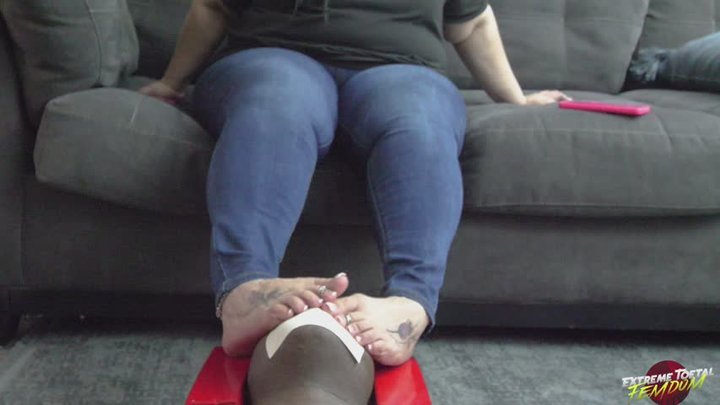 Session Chronicles: Goddess Ally - Sensually Smothered by Stinky Feet - Pt 2 - A