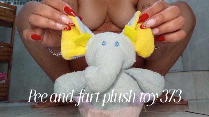 Pee and fart plush toy 373