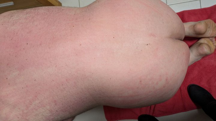 DomLadyMia SlaveOfM hart gepeitscht und gezüchtigt - Teil 2
