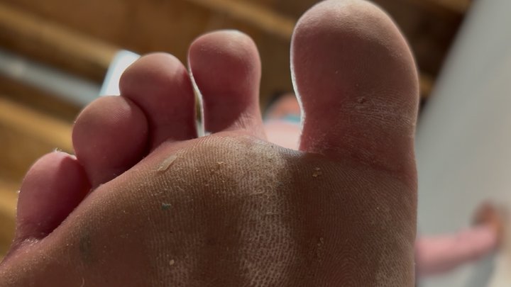 N2c POV tiny at my feet looks up to his doom