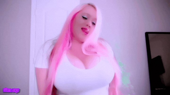 Milking the load between the Blonde Busty Babe Big Tits