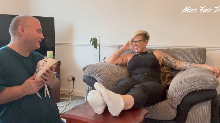 Miss Fair Trade & Steel Balls - After Work MILF Scent Rewards - White Socks Smel