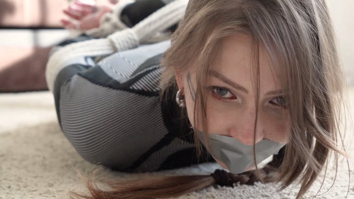 ARE ALL BITCHY ROBBERS SO SEXY WHEN TIED UP (FHD)