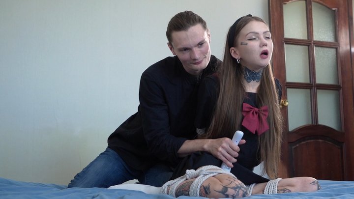 STEPBROTHER'S ORGASMIC MASSAGE LESSON (FHD)