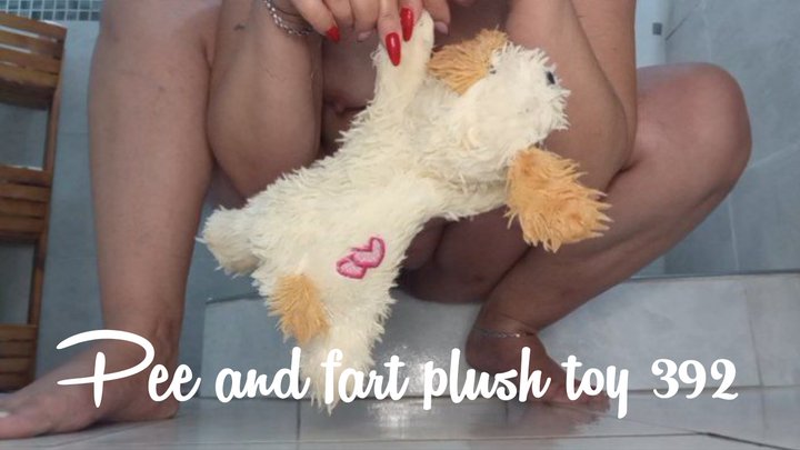 Pee and fart plush toy 392