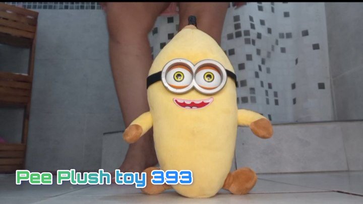 Pee Plush toy 393