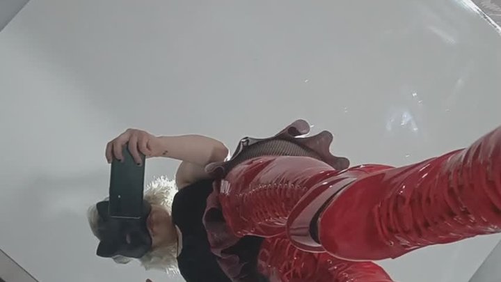 Mirror and glass crushing POV view