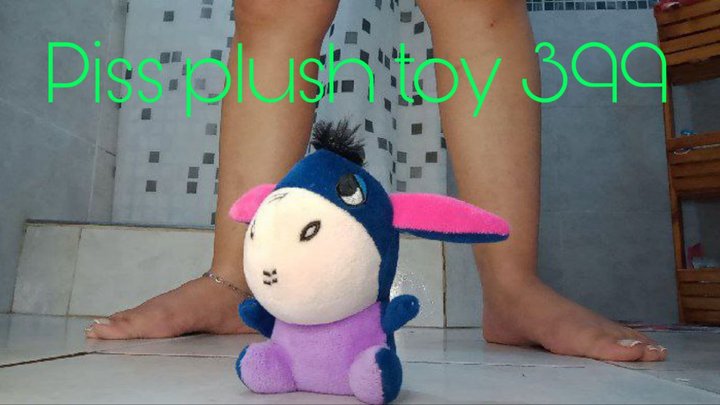 Piss plush toy 399