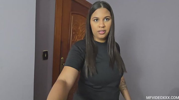 SWALLOW MY FEET WITH SOCKS ON - VOL #674 - MISTRESS FERNANDA SILVA - NEW MF MAR 