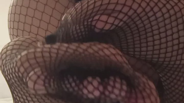 Little Tail Tease ?