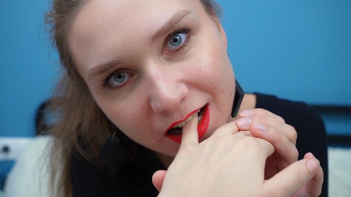 HER FAVOURITE PUNISHMENT: RED LIPS, SENSUAL BITES! (FHD)
