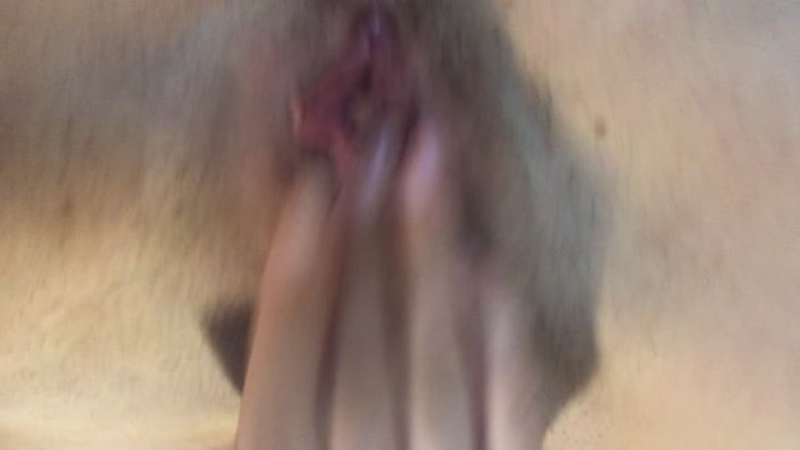 Fingers rub in Pussy Close Up