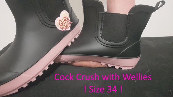LittleShoes - Cock Crush "Girl Power" Wellies | Size 34EU | 010