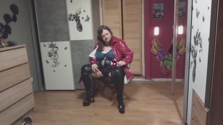 presentation of the dominatrix