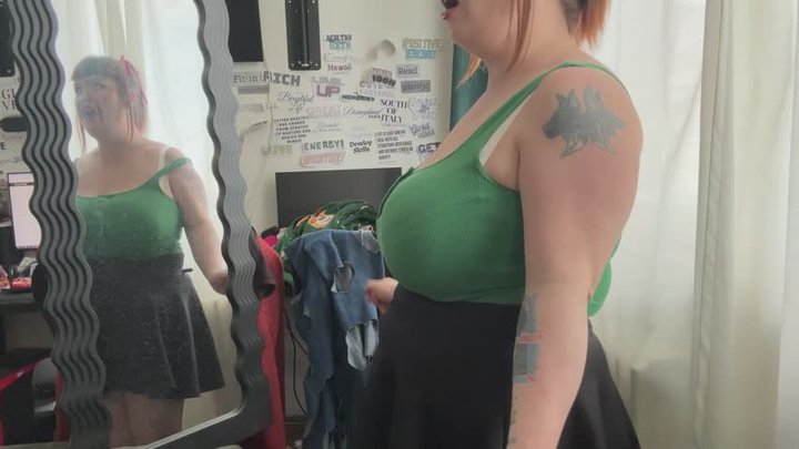 Futaburp Selfsuck - Futa Goddess Roxanne Miller makes you cum with stroking futa