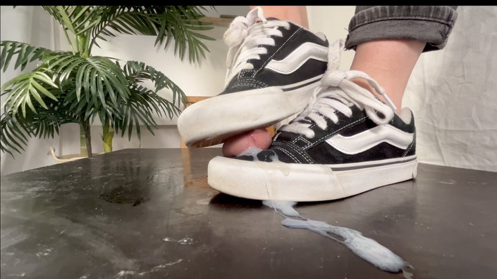 A Shoejob in Vans New School Sneakers - Sneaker fetish, CBT and Cockcrush in Van