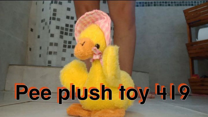 Pee plush toy 419