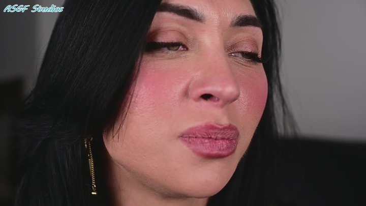 Chicana GIANTESS VORE FUN! Mouth and TONGUE Tease!! Goddess loves eating tinies!