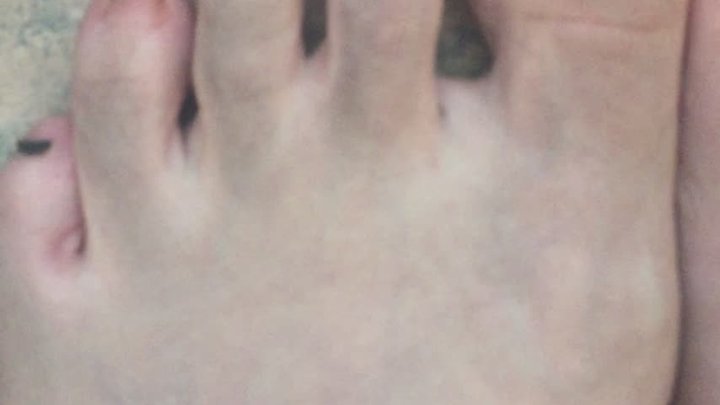 HOUSE DIRT ON MY FEET