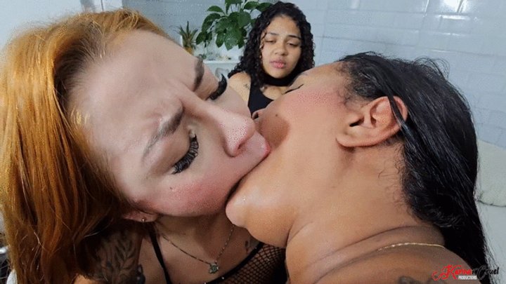 OPEN MOUTH KISSING LESSON - WET SALIVA REUNION VOL 3 - NEW GIRL MOANA - CLIP 5 -