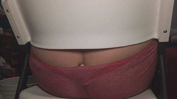 Giantess Ass Crack – Tiny Man Hides Between My Cheeks