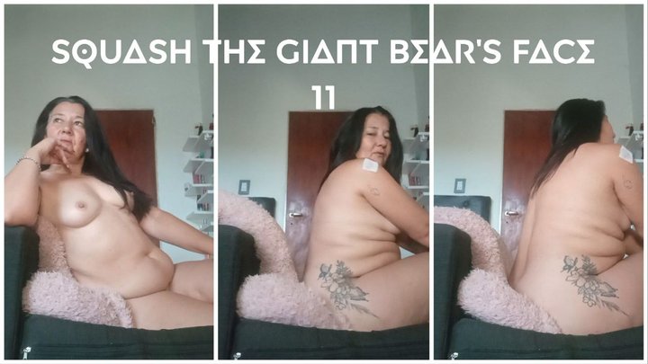 Squash the giant bear's face 11