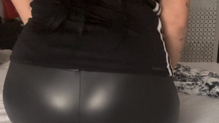 extreme farts in very tight latex