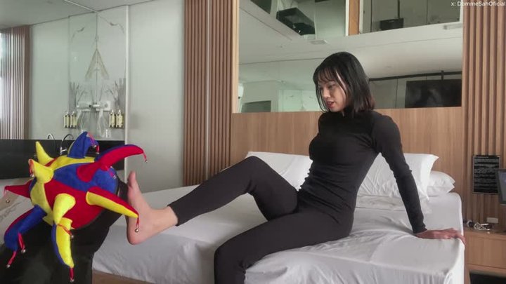 Foot worship