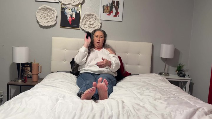 Custom You Can Have My Feet After I Drain Your Wallet 4K MP4