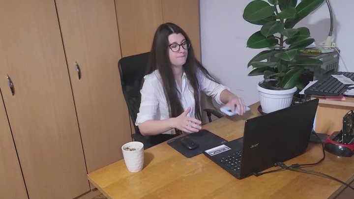 secretary struggle