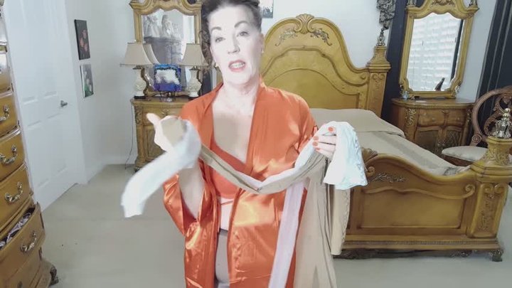 Afton Pantyhose modeling