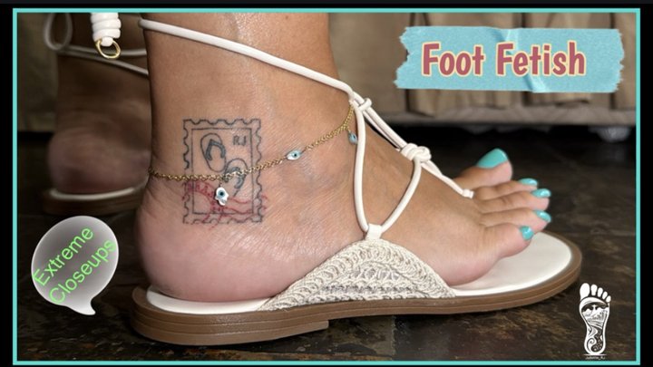 Juliette-RJ MILF in a delicious Feet tease for her lovers including Extreme Clos