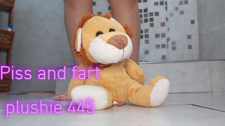 Piss and fart plushie 445