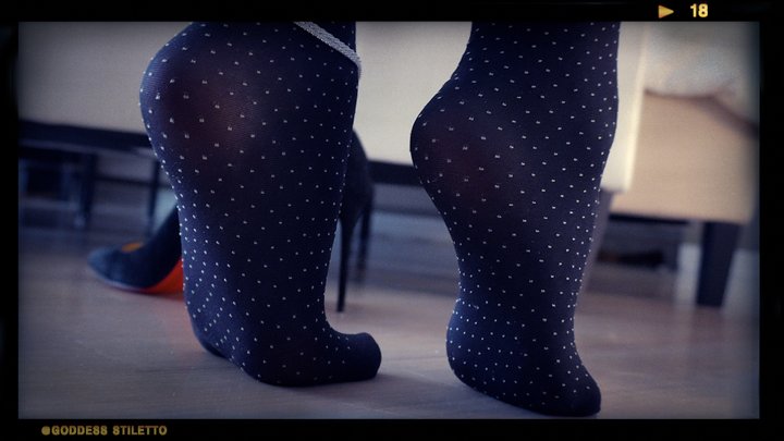 Polka Dot Tights Feet And Louboutin Pigalle Heels With Diamond Anklet Part 1