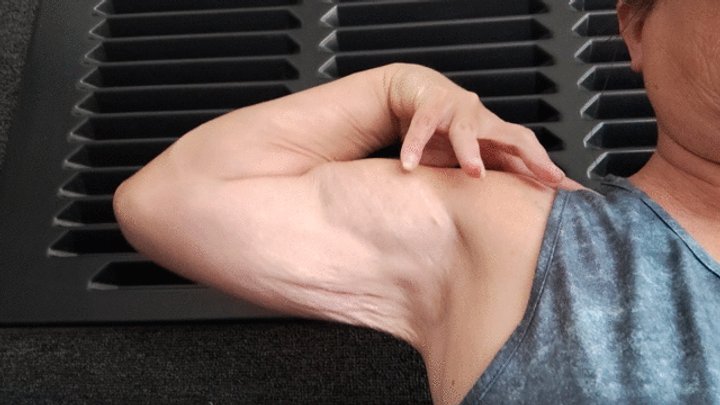 Biceps and calves on the bus