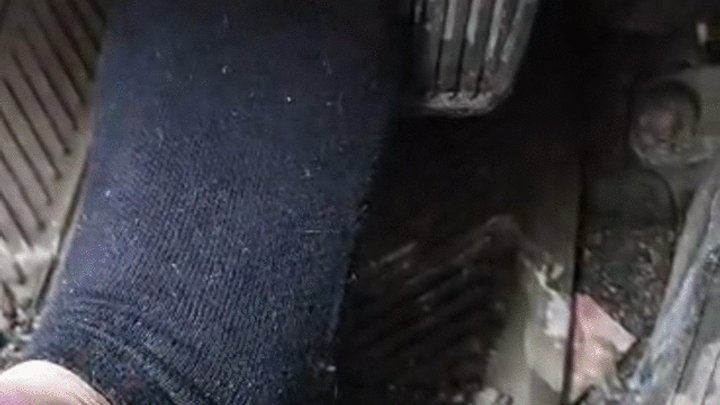 Pumping in socks