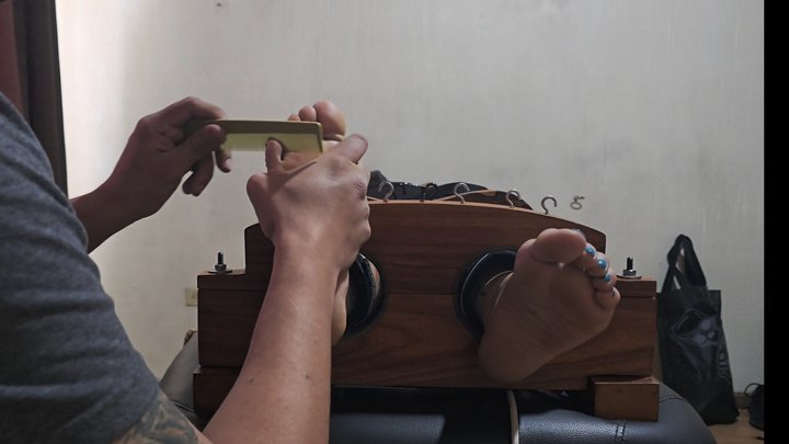 Kassandra's gagged tickling punishment (feet camera - 4K)
