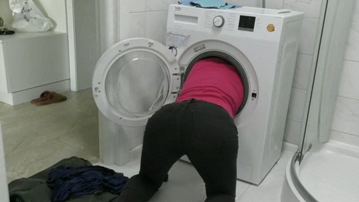 Stuck in the washing machine MP4 FULL HD 1080p