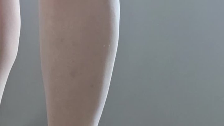 Chubby mature legs in skin coloured hold-up nylons