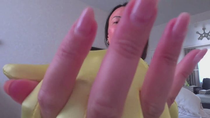 Sexy silk yellow gloves will make you cum c