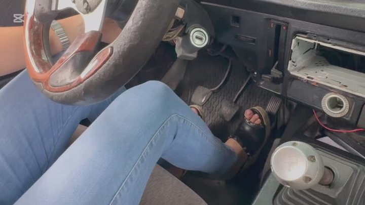 Jarlyn drives the old Chevette but has trouble getting up the hill