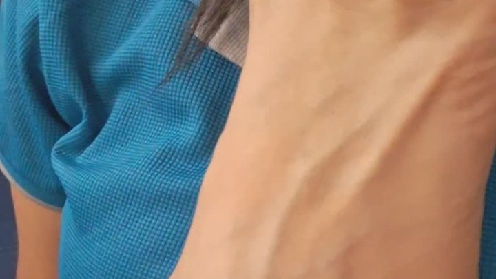 Sucking my toes for you