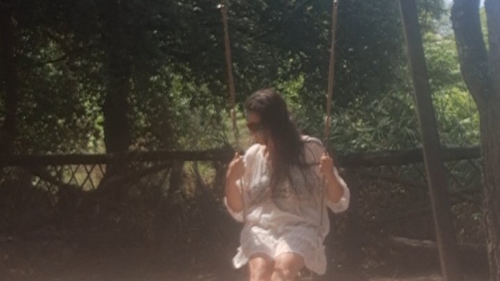 LOVE THE SWING
