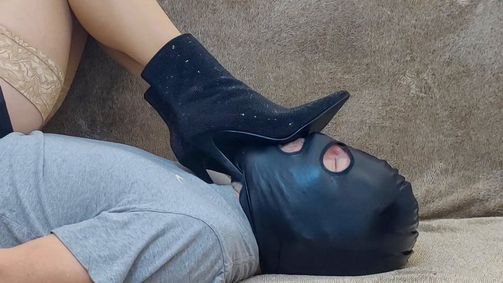 Slave To My Ankle Boots (FHD)