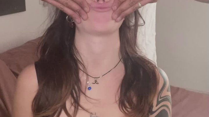 My boyfriend grabs my face from behind and makes me do funny faces (-)