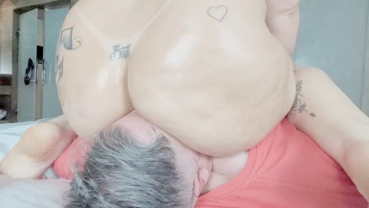 Delicious and extreme face fucking, obtaining multiple orgasms - by Isabelita - 