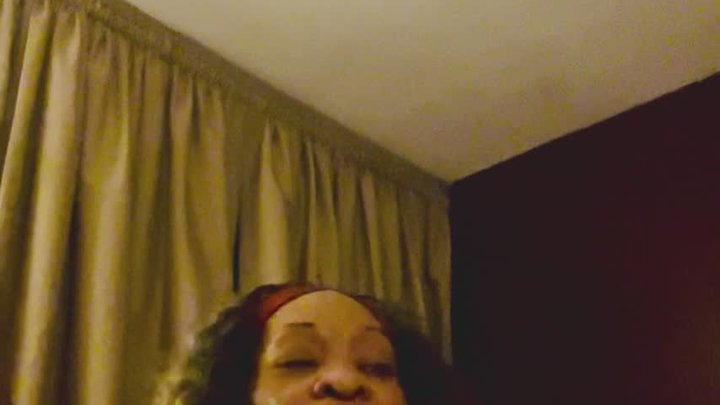 Feeling myself and sucking on my own titties
