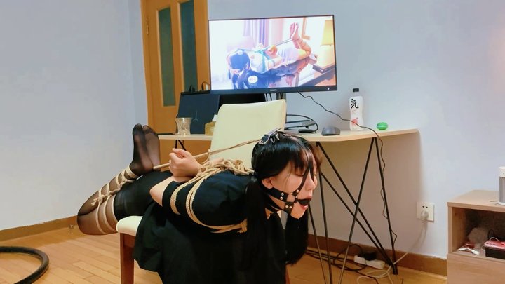 CWS031 BONDAGE STRETCHING HOGTIE BALLGAGGED CANING FOOT SPANKING FOOT TICKLING C