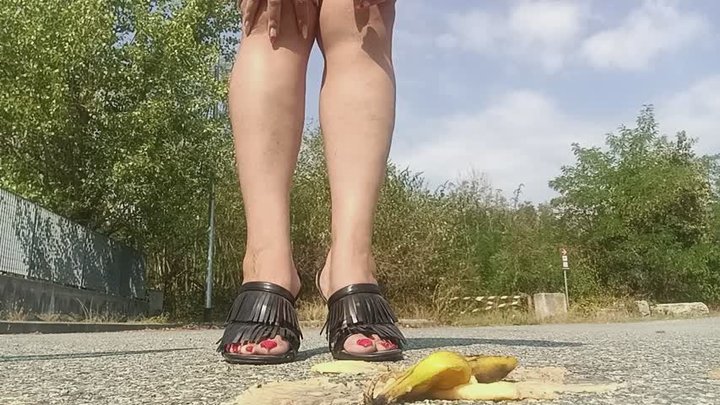 la fine del tuo misero 12 cm...