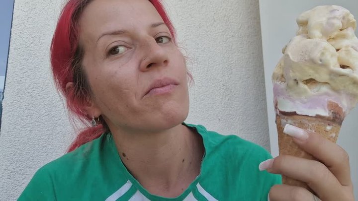 HUGE MOUND ICE CREAM LICKING – BIG TONGUE CLOSE-UPS & NATURAL CONE LICKS